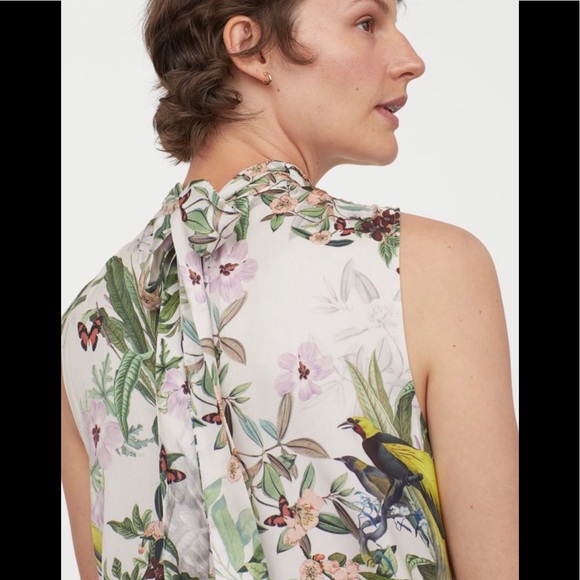 H&M Sleeveless Satin Bird and Floral Print Dress - Picture 2 of 8